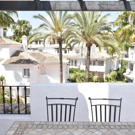 ático Duplex En Naranjos, Appartamento Marbella