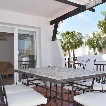Atico Duplex En Naranjos, 마르베야