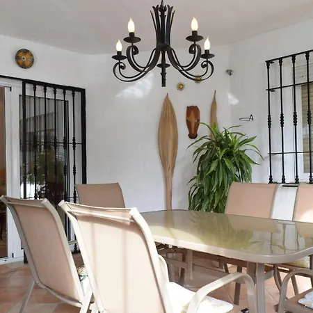 아파트 Atico Duplex En Naranjos, 마르베야